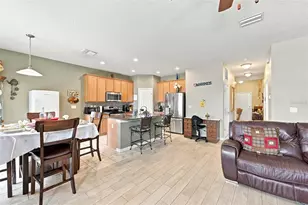 803 Parker Den Dr, Ruskin, FL 33570 - Photo 13
