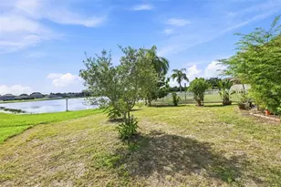 803 Parker Den Dr, Ruskin, FL 33570 - Photo 33