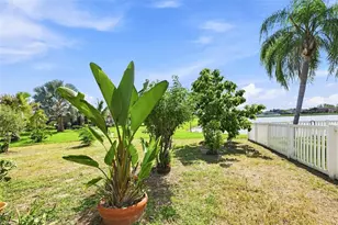 803 Parker Den Dr, Ruskin, FL 33570 - Photo 33