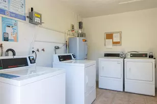 9040 Blind Pass Rd, Saint Pete Beach, FL 33706 - Photo 17