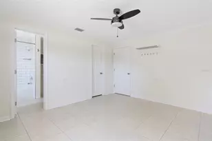 9040 Blind Pass Rd, Saint Pete Beach, FL 33706 - Photo 15