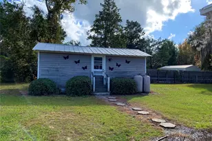 17630 NE 246th Pl, Fort Mc Coy, FL 32134 - Photo 5