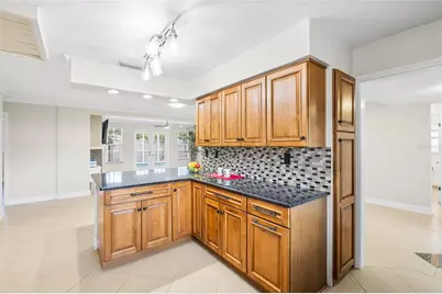 1394 Bellevue Boulevard, Clearwater, FL 33756 - Photo 11