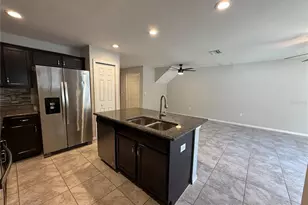 5011 Chipotle Ln, Wesley Chapel, FL 33544 - Photo 5