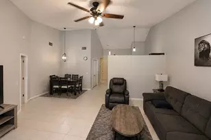 33 Peachtree Pl, Boynton Beach, FL 33436 - Photo 11