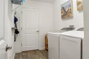 301 Klamut Ct, The Villages, FL 32163 - Photo 25