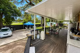 8907 El Portal Dr, Tampa, FL 33604 - Photo 15