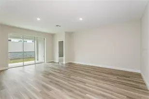 33508 Hammock Beach Way, Dade City, FL 33525 - Photo 3