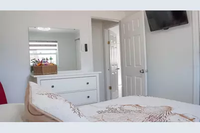 4527 W Elm Street, Tampa, FL 33614 - Photo 19