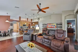7318 Guilford Pine Ln, Apollo Beach, FL 33572 - Photo 7
