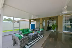 7318 Guilford Pine Ln, Apollo Beach, FL 33572 - Photo 17