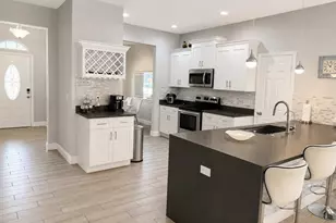 4293 W Humphrey St, Tampa, FL 33614 - Photo 11