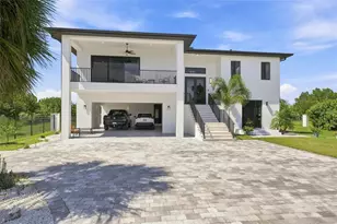 5035 Bay Blvd, Port Richey, FL 34668 - Photo 5