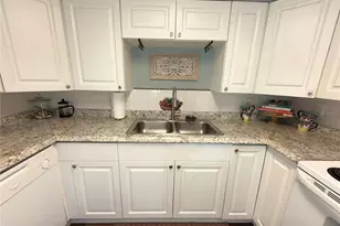 4824 8th St, Zephyrhills, FL 33542 - Photo 7