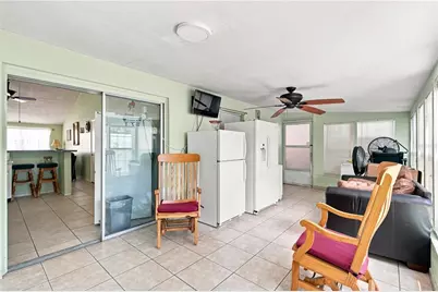 10118 Briarwick Court, Tampa, FL 33615 - Photo 33