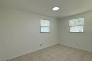 5605 Golden Dr, Tampa, FL 33634 - Photo 19