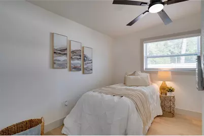 1411 Tyrone Boulevard N, Saint Petersburg, FL 33710 - Photo 23