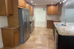 1850 Juarez Wy S, Saint Petersburg, FL 33712 - Photo 11