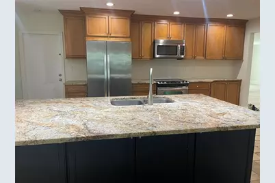 1850 Juarez Way S, Saint Petersburg, FL 33712 - Photo 7