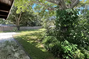 1850 Juarez Wy S, Saint Petersburg, FL 33712 - Photo 47
