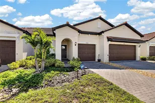 17240 Holly Wl Ave, Wimauma, FL 33598 - Photo 17