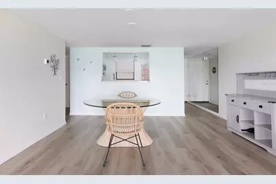 7903 Sailboat Key Boulevard S #102, South Pasadena, FL 33707 - Photo 9