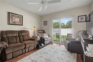 6783 Basswood Cir, Zephyrhills, FL 33542 - Photo 19