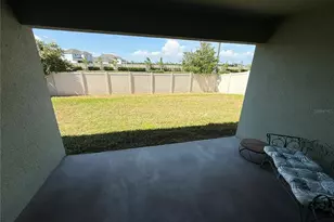 820 Chatham Walk Dr, Ruskin, FL 33570 - Photo 17