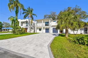 1045 Jesse Ave, Safety Harbor, FL 34695 - Photo 3