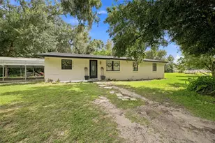 3812 Reverend Dar Dar Dr, Plant City, FL 33565 - Photo 3