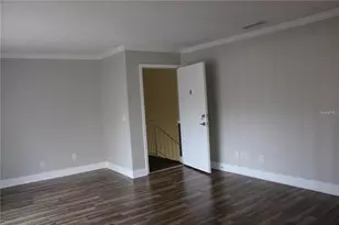 13753 Orange Sunset Dr, Tampa, FL 33618 - Photo 3