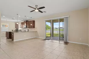 10413 Avian Forrest Dr, Riverview, FL 33578 - Photo 11
