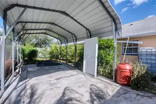 1150 Oakwood Dr, Dunedin, FL 34698 - Photo 39