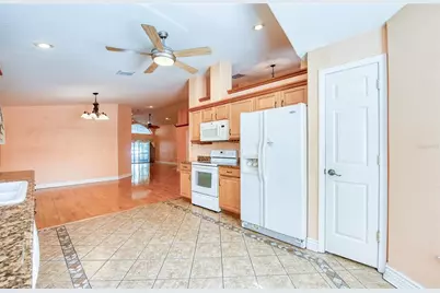 1150 Oakwood Drive, Dunedin, FL 34698 - Photo 9
