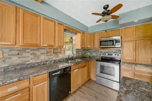 1619 N Dover Rd, Dover, FL 33527 - Photo 7