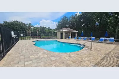 4337 Deermont Circle, Tampa, FL 33624 - Photo 13