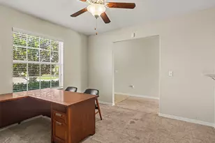 2210 Purple Orchid Pl, Ruskin, FL 33570 - Photo 9