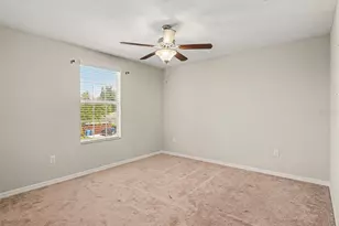 2210 Purple Orchid Pl, Ruskin, FL 33570 - Photo 11
