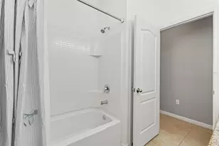 33067 Windelstraw Dr, Wesley Chapel, FL 33545 - Photo 23