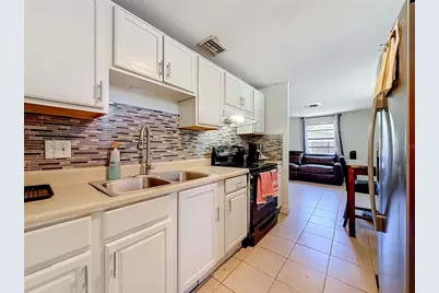 8653 69th Street N, Pinellas Park, FL 33782 - Photo 13