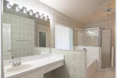8635 Manassas Road, Tampa, FL 33635 - Photo 9
