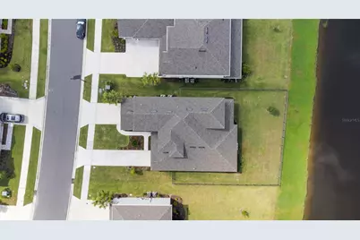 33734 Landsman Loop, Wesley Chapel, FL 33543 - Photo 37