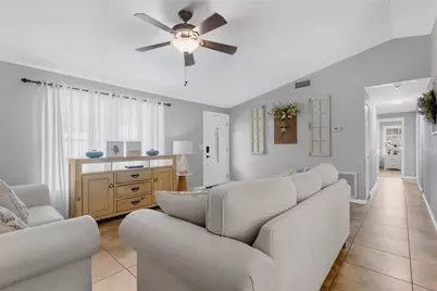 819 Jacaranda Drive, Oldsmar, FL 34677 - Photo 11