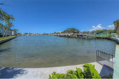 2960 59th Street S #101, Gulfport, FL 33707 - Photo 5