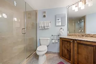 1290 Gulf Blvd, Clearwater, FL 33767 - Photo 11