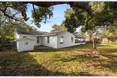 14915 Gentilly Place, Tampa, FL 33624 - Photo 11