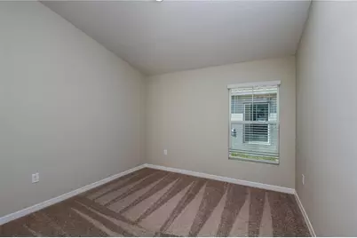 36644 Thornhedge Drive, Zephyrhills, FL 33541 - Photo 15
