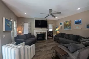 556 NW Fern Dr, Crystal River, FL 34428 - Photo 9