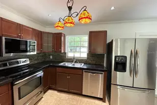 123 W Wildwood St, Tampa, FL 33613 - Photo 7