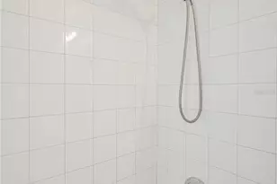 262 40th Ave NE, Saint Petersburg, FL 33703 - Photo 27